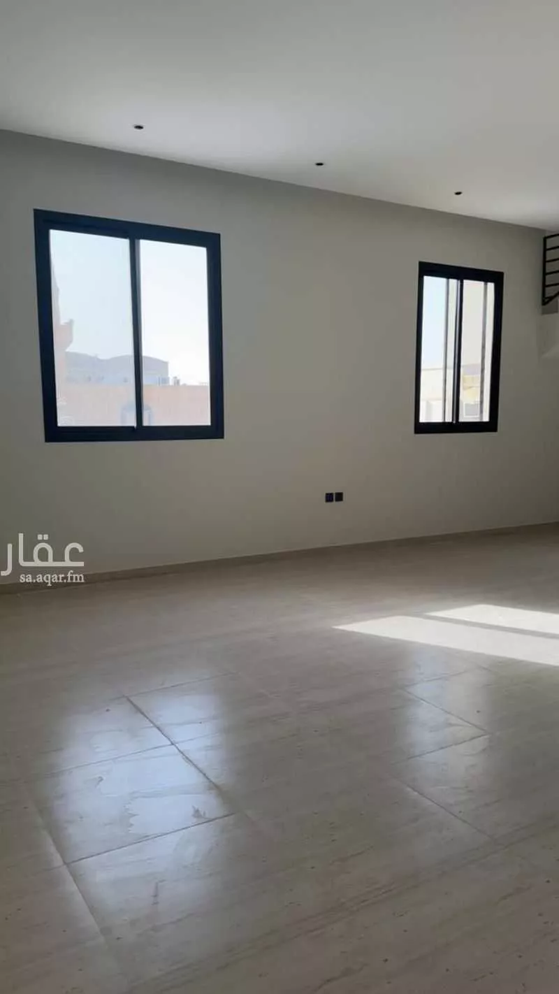 فيلا 4 غرف في الملز 11