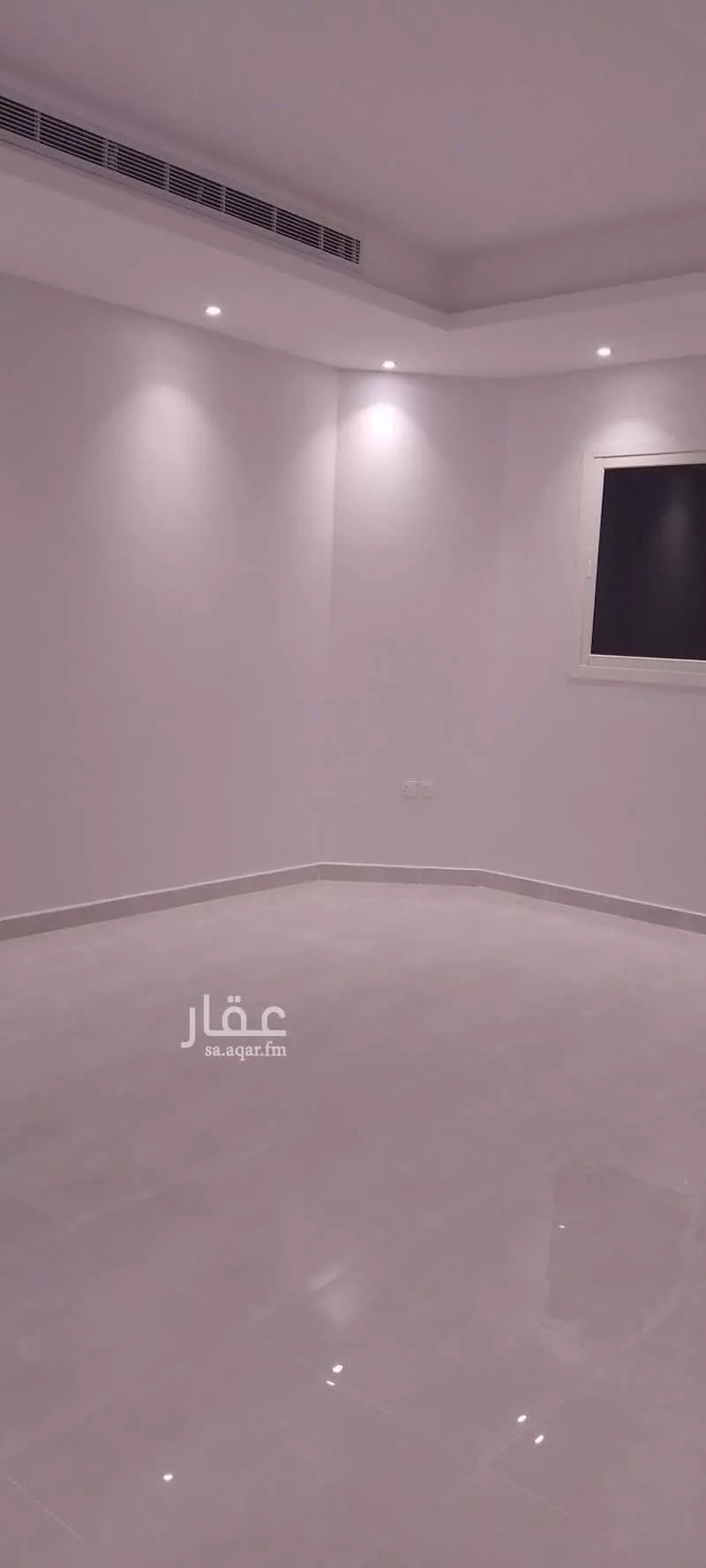 فيلا 16 غرف في النخيل 9