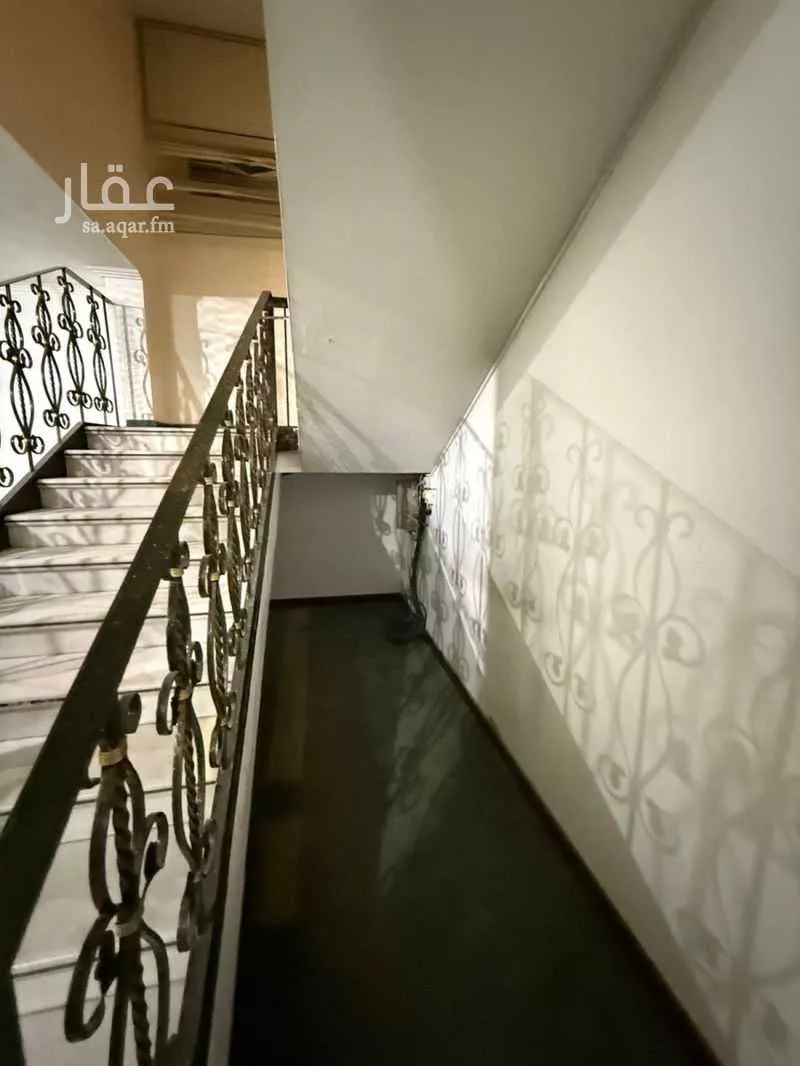 5 bedroom villa in Al Khuzama 13