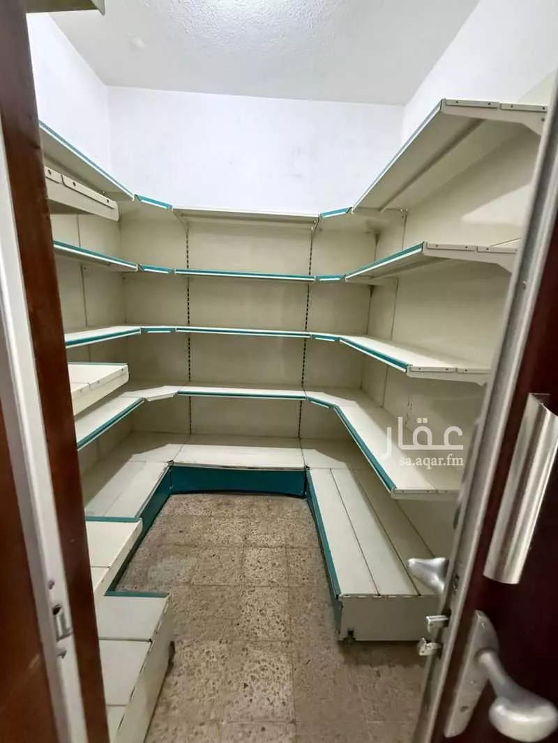 5 bedroom villa in Al Khuzama 14