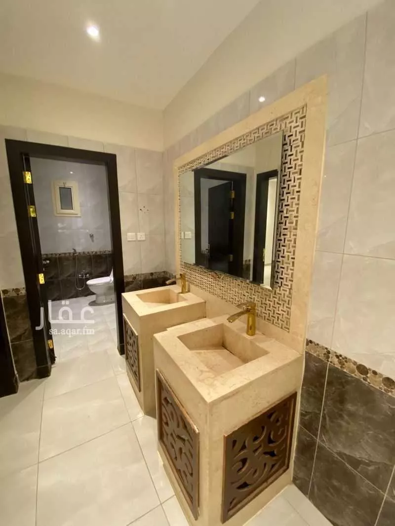 5 bedroom villa in Al Malqa 2