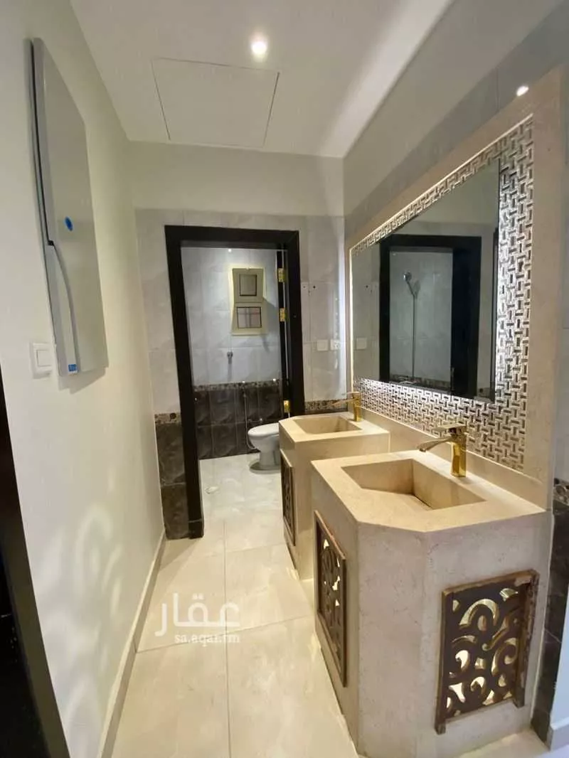 5 bedroom villa in Al Malqa 7