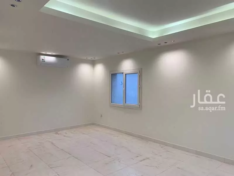 فيلا 4 غرف في العارض 6