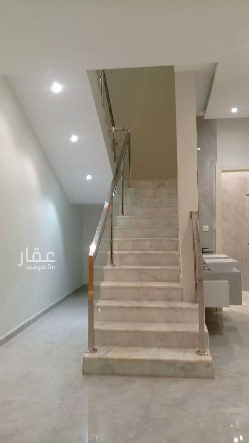 5 bedroom villa in Dahiat Namar, Riyadh 16