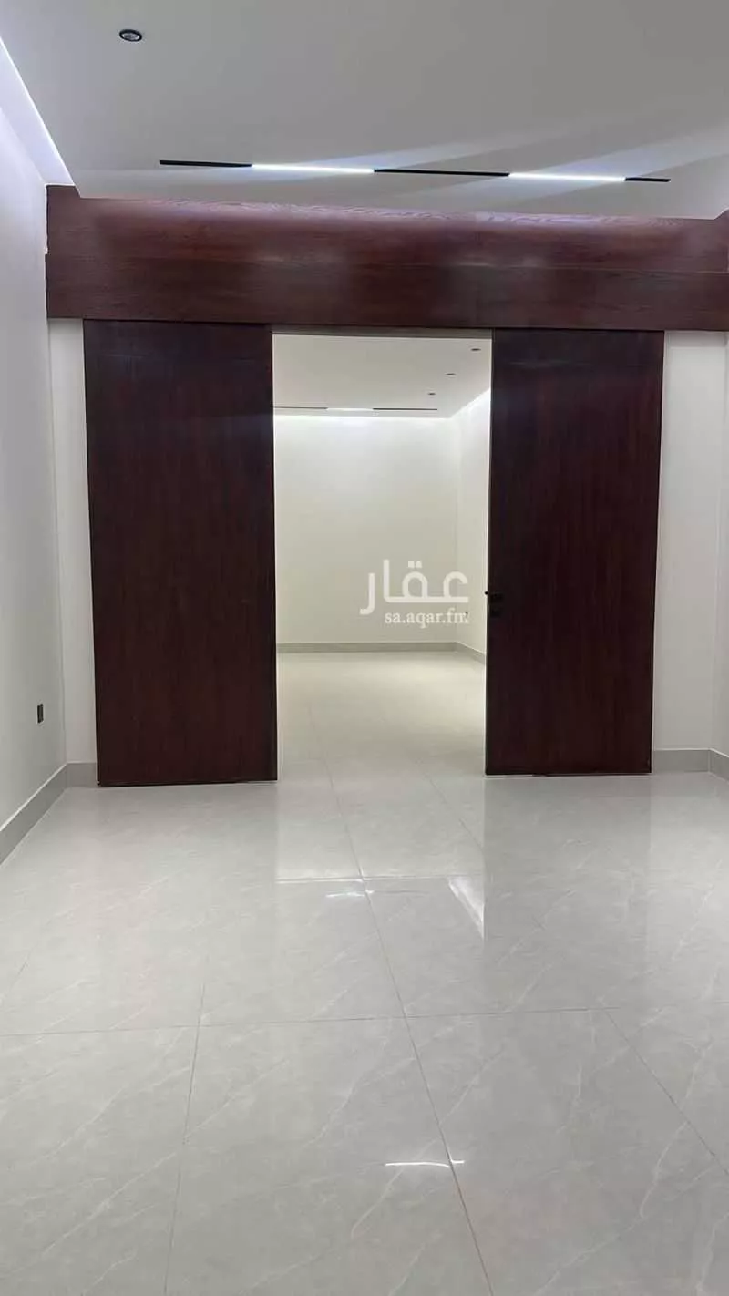 فيلا 5 غرف في الرمال 8