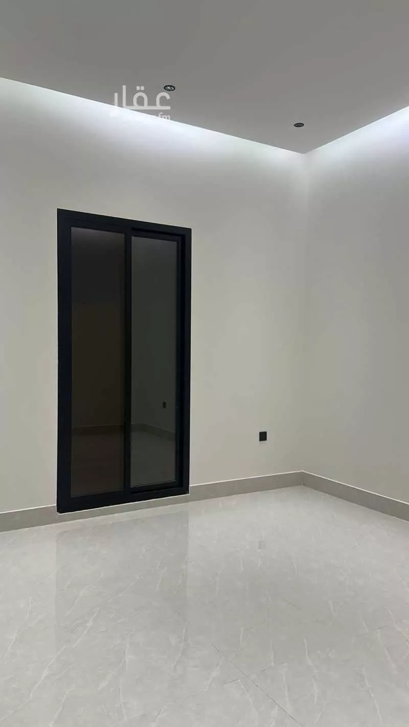 فيلا 5 غرف في الرمال 9