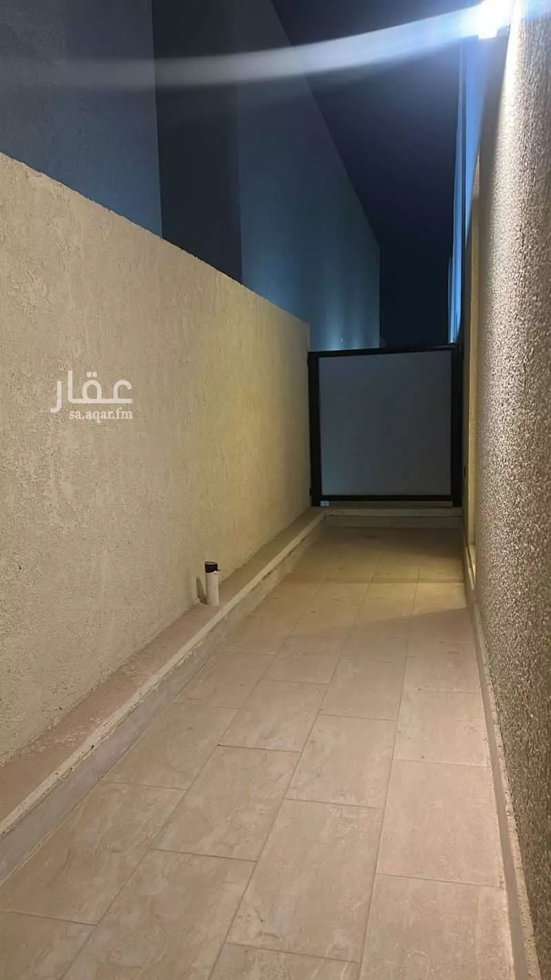 فيلا 5 غرف في الرمال 10