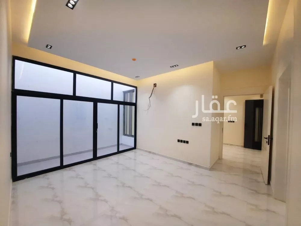 4 bedroom apartment in Al Zahrah, Riyadh 8