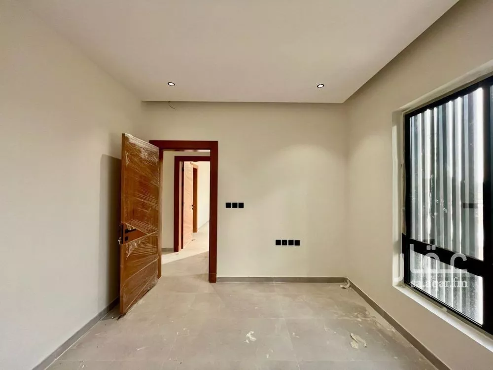 3 bedroom apartment in Al Mahdiyyah 8