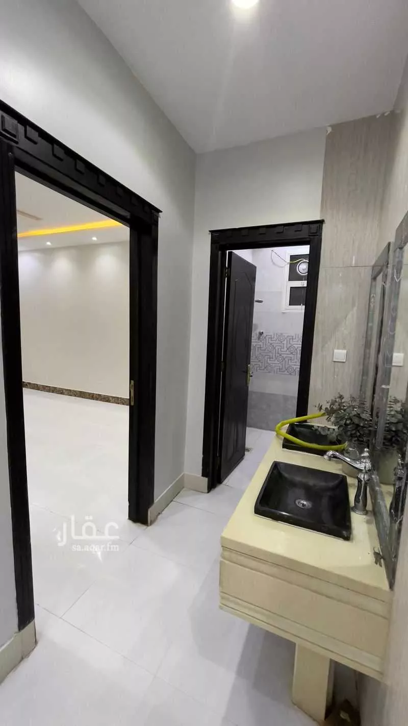 فيلا 8 غرف في الرمال 8