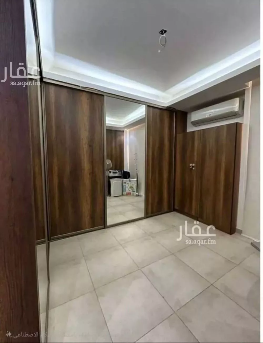 فيلا 5 غرف في العارض 3