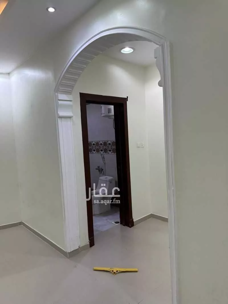 فيلا 6 غرف في ظهرة لبن 7