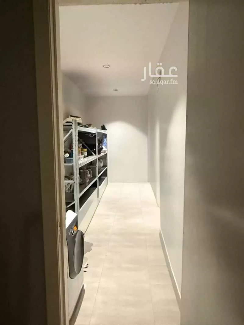 فيلا 7 غرف في الرمال 10