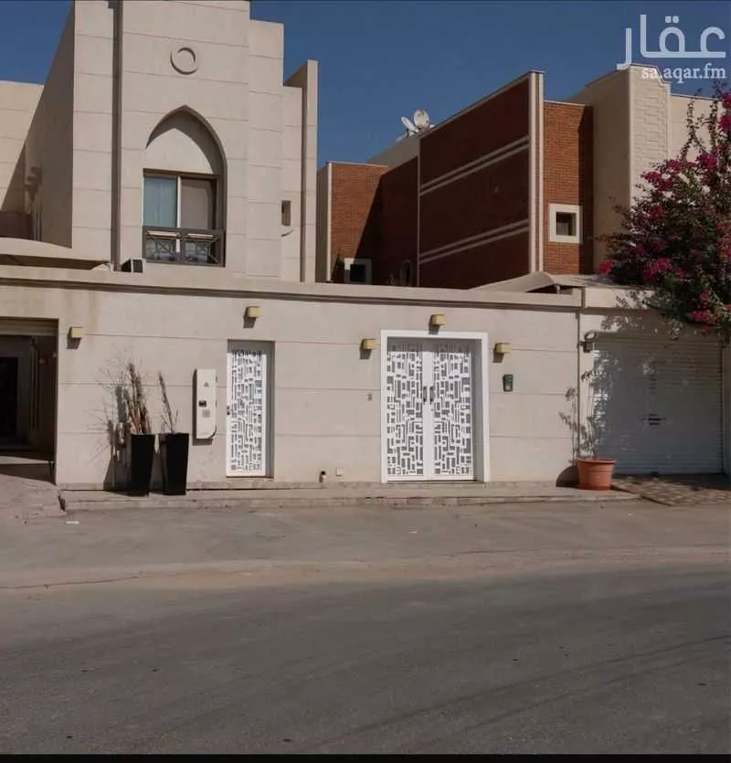 فيلا 6 غرف في الياسمين 7