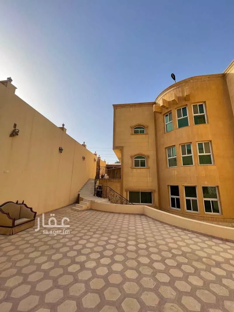 فيلا 10 غرف في الغدير 6