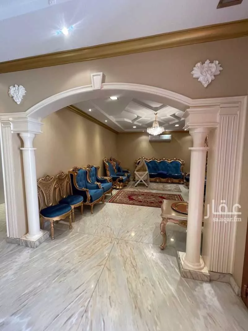 فيلا 10 غرف في الغدير 9