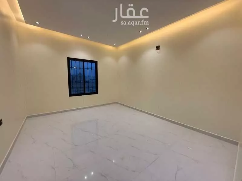 5 bedroom villa in Al Janadriyah 4