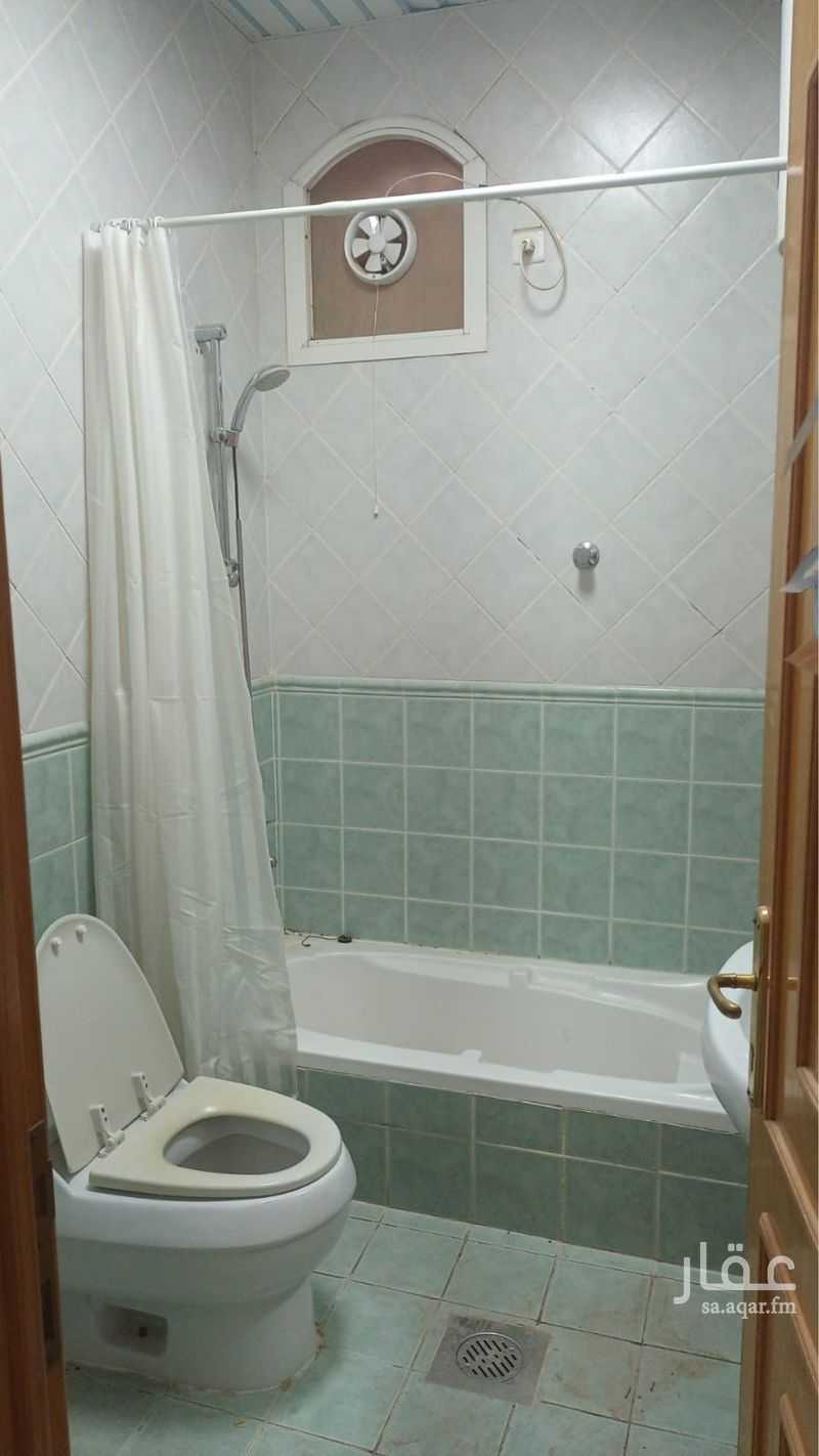 6 bedroom villa in Al Mursalat, Riyadh 16