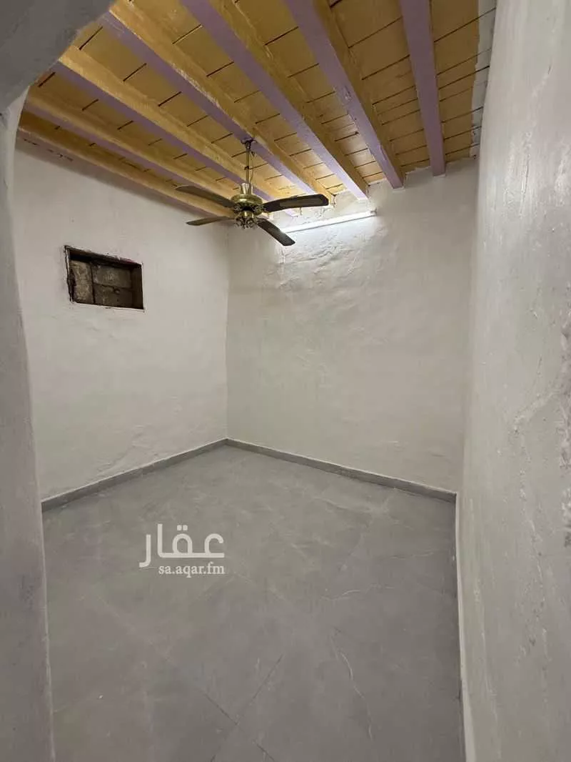 فيلا 3 غرف في العود 6