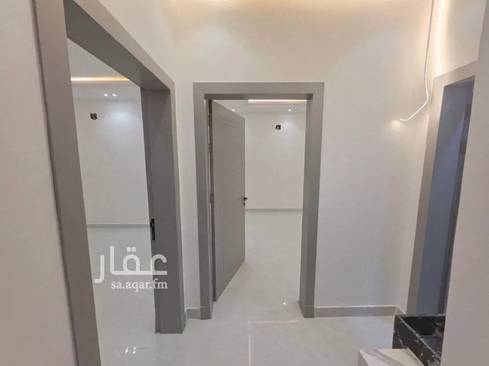 دور 5 غرف في طيبة 11