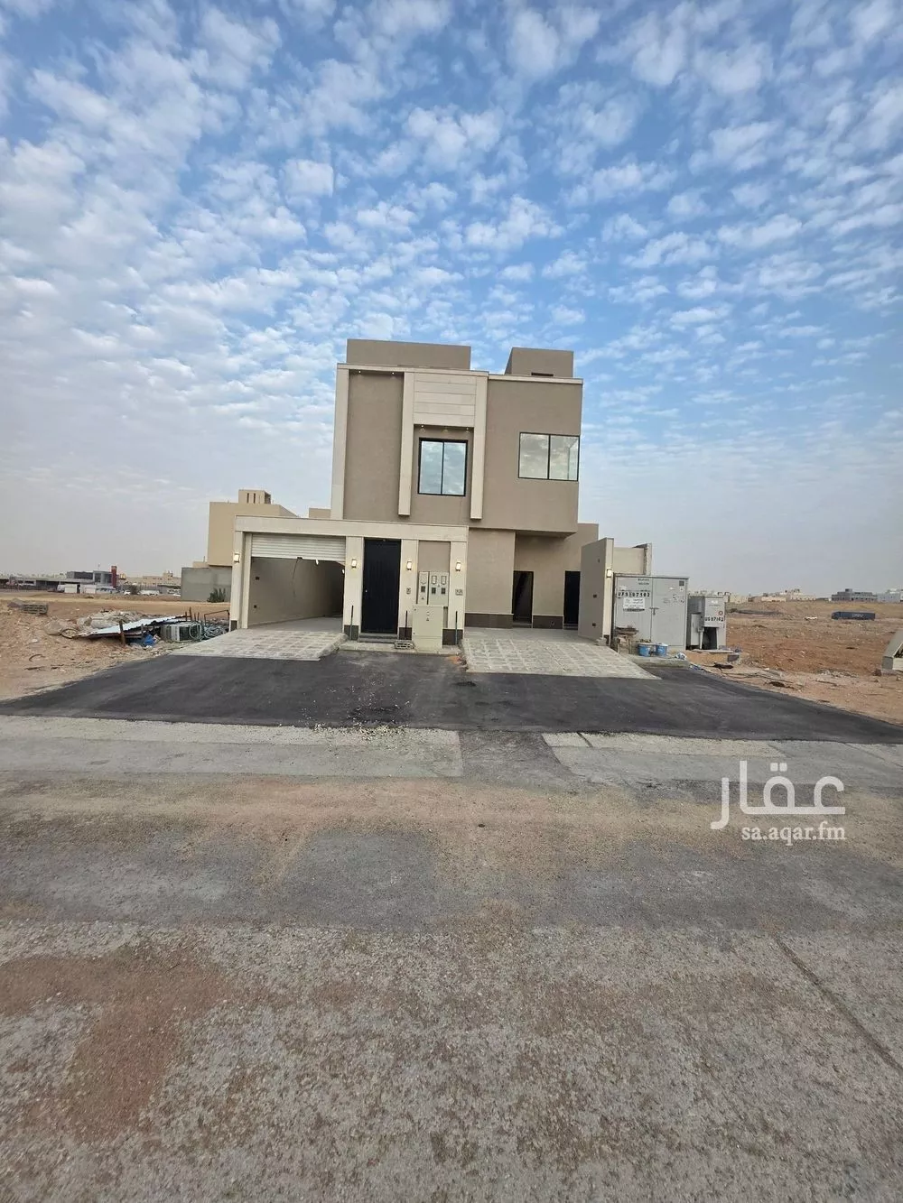 4 bedroom floor in Ash Sharq 2