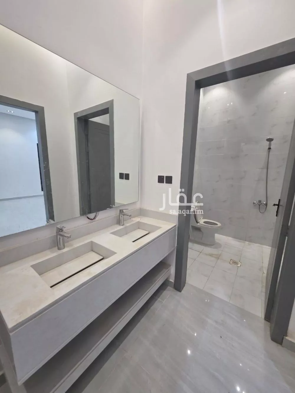 4 bedroom floor in Ash Sharq 15
