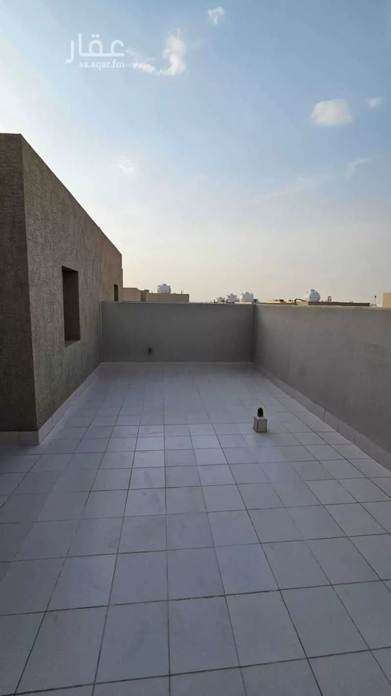 فيلا 5 غرف في العارض 5