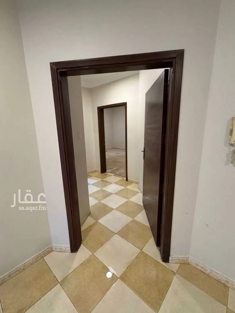فيلا 5 غرف في بدر 3