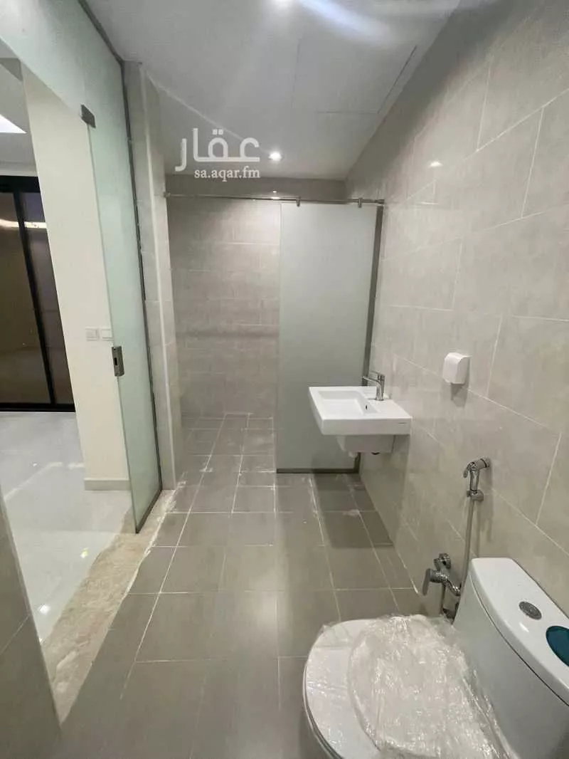 فيلا 4 غرف في الجنادرية 22