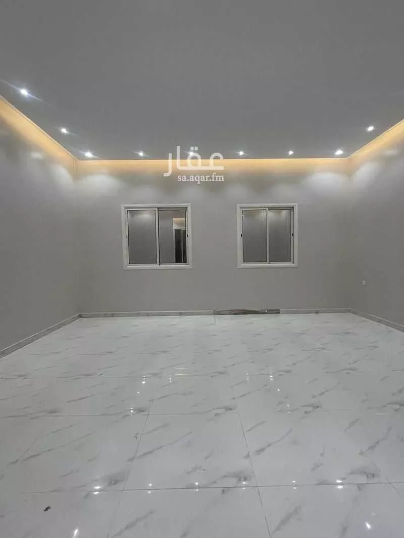 10 bedroom villa in Al Rimal 2
