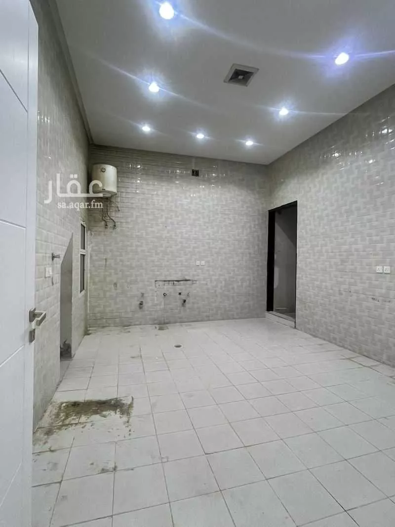 10 bedroom villa in Al Rimal 12