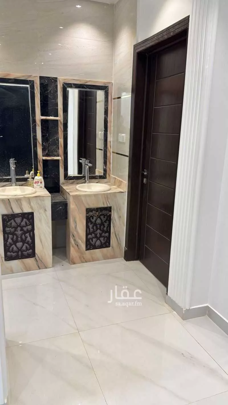فيلا 11 غرف في المونسية 23