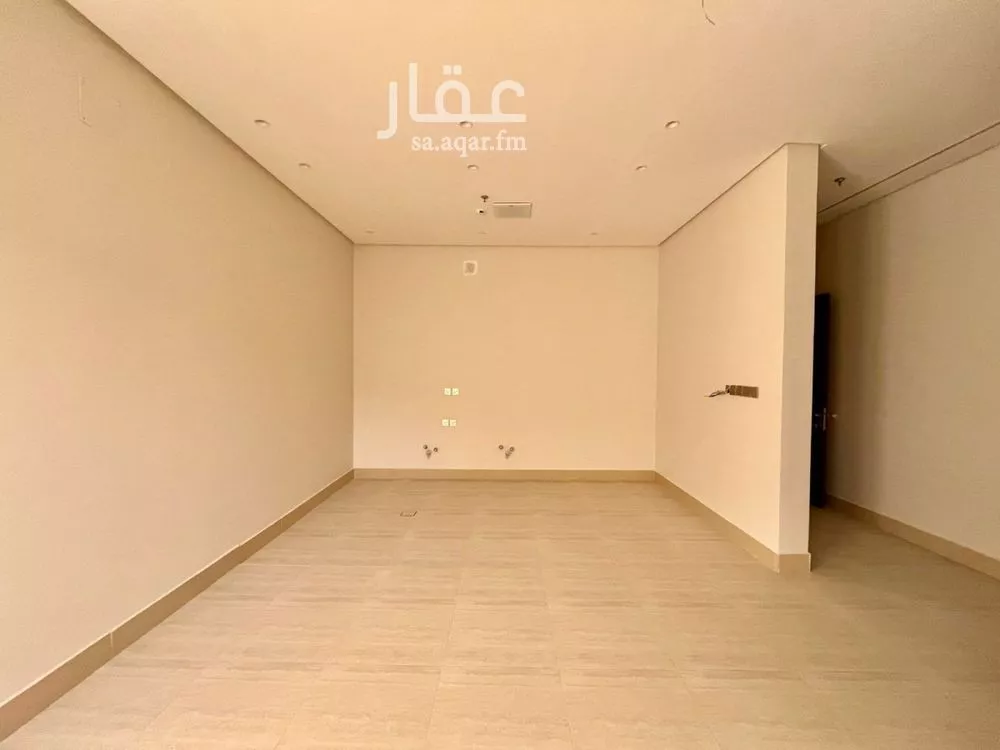 3 bedroom apartment in Al Mahdiyyah 13
