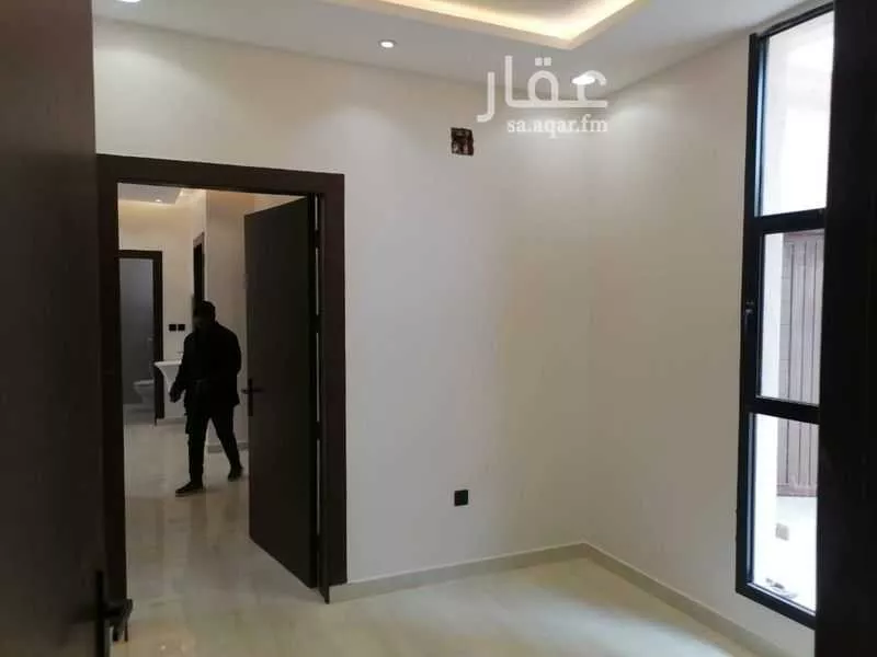 فيلا 5 غرف في الغنامية 4