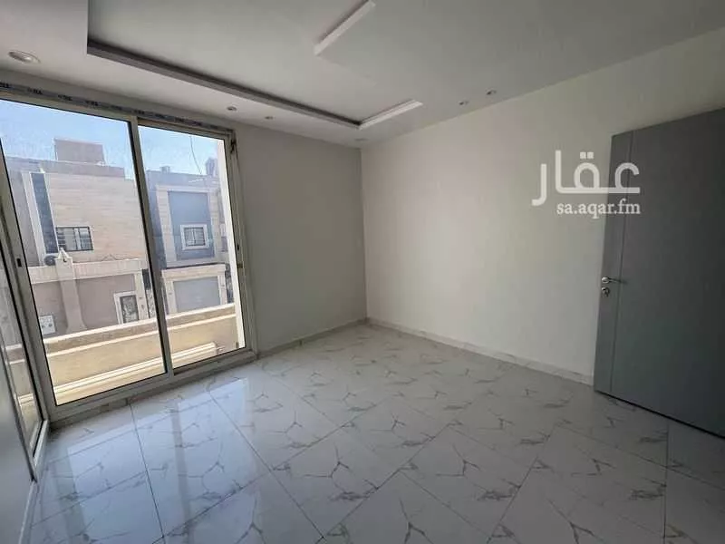 فيلا 5 غرف في الرمال 15