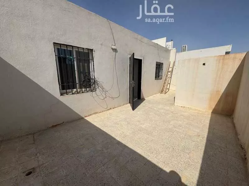 فيلا 5 غرف في الرمال 6