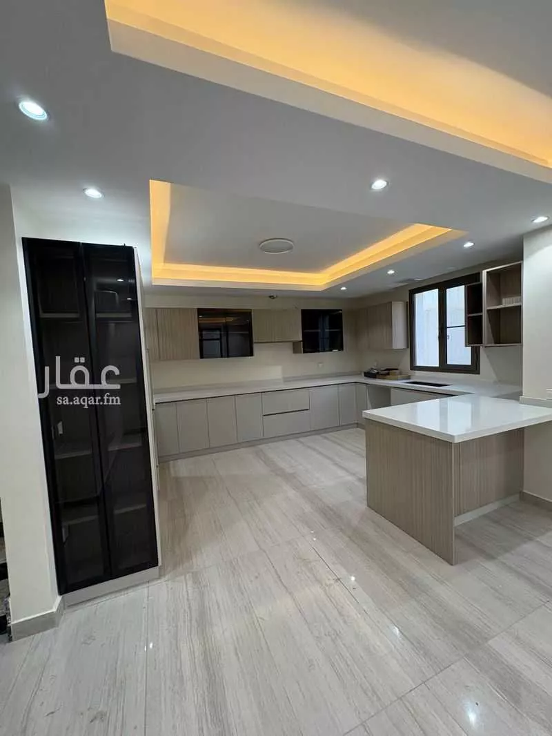 5 bedroom villa in Al Rimal 11