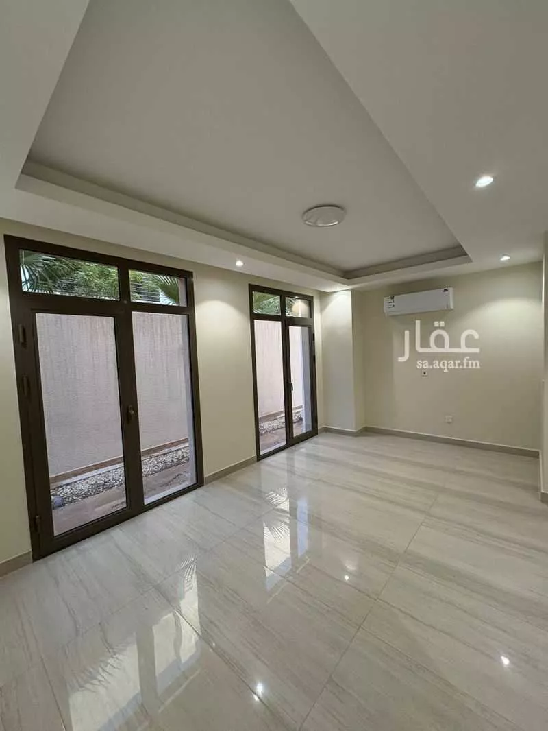 5 bedroom villa in Al Rimal 12