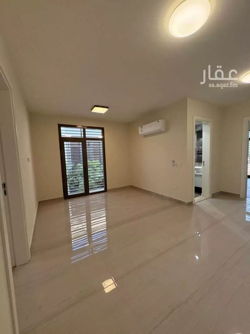 5 bedroom villa in Al Rimal 15