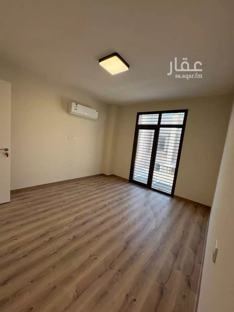 5 bedroom villa in Al Rimal 21