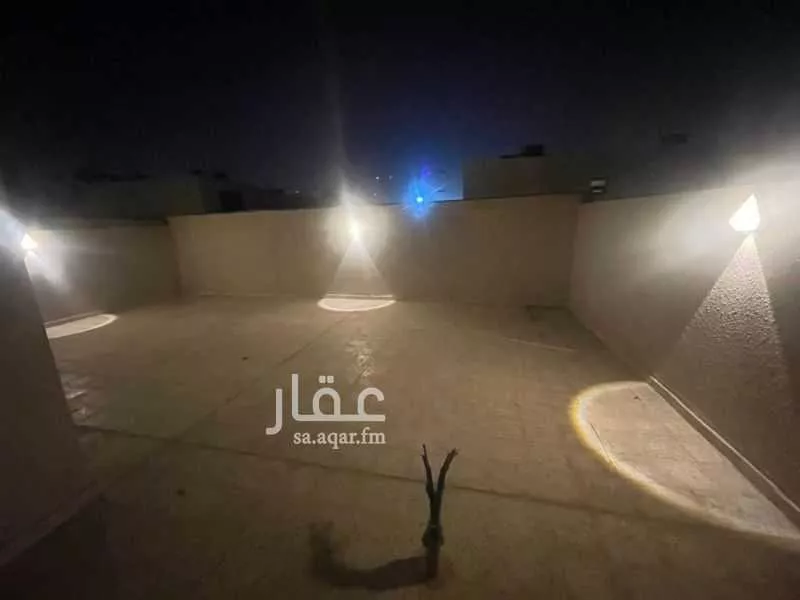 فيلا 5 غرف في الرفيعة 7