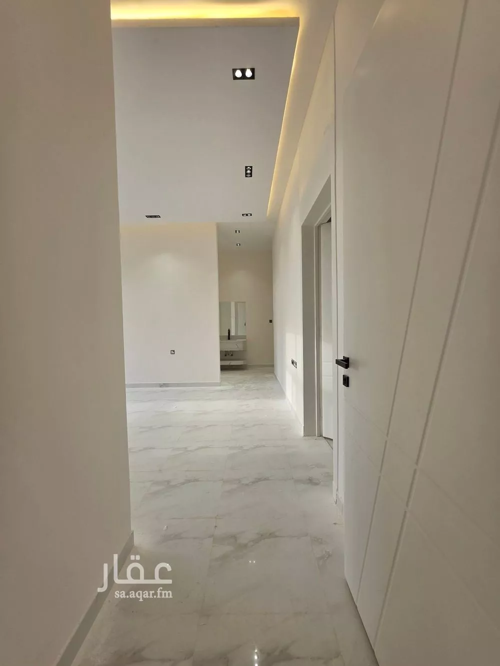 3 bedroom apartment in Al Zahrah 15