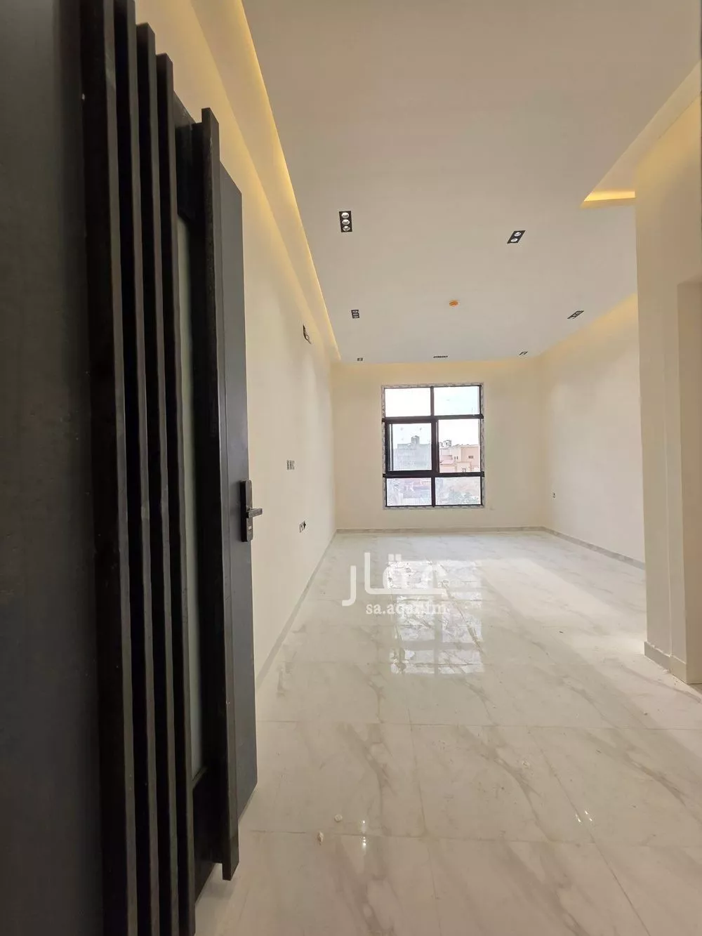 3 bedroom apartment in Al Zahrah 10