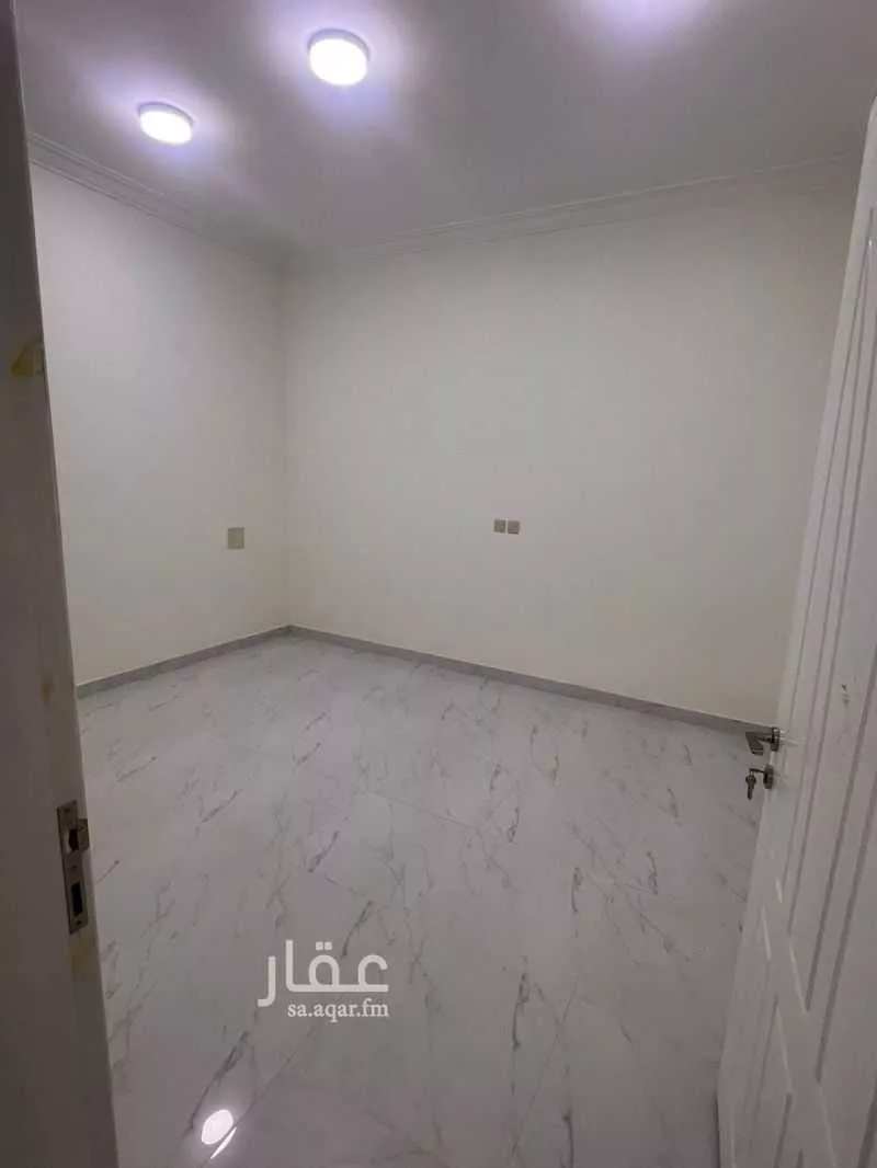 فيلا 8 غرف في الحزم 7