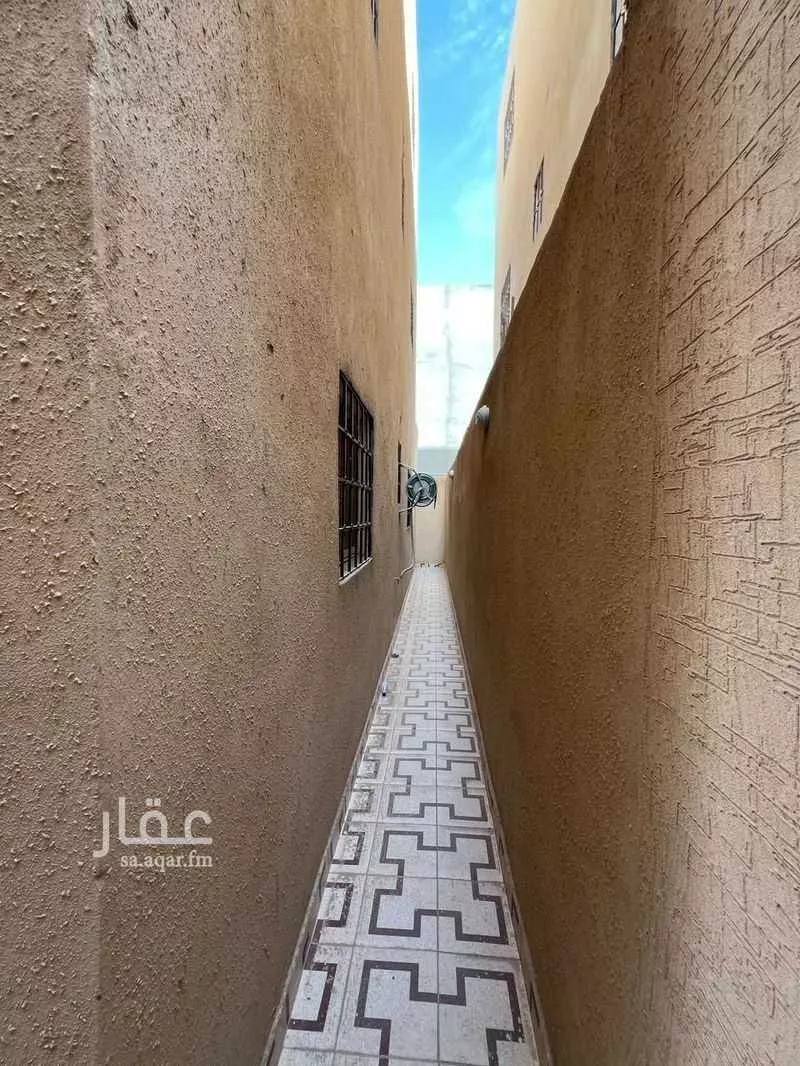 فيلا 9 غرف في القادسية 14