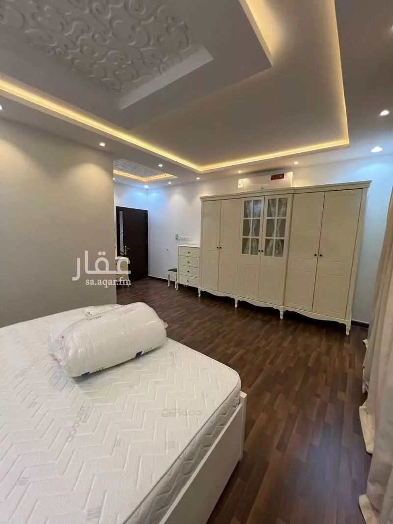 فيلا 9 غرف في القادسية 36