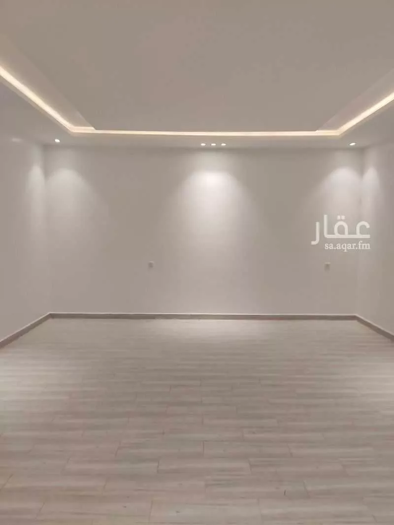 8 bedroom villa in Al Mahdiyyah 23