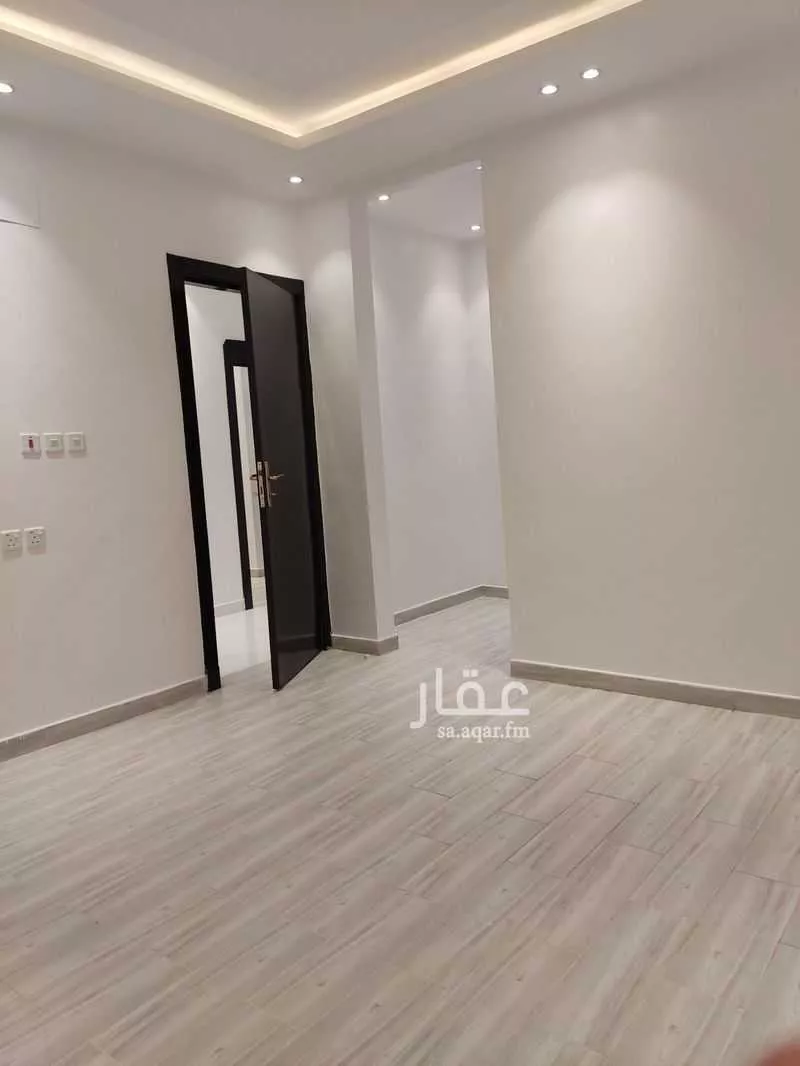 8 bedroom villa in Al Mahdiyyah 6