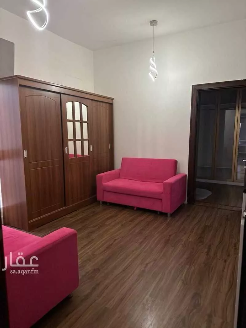 5 bedroom villa in Al Aridh 12