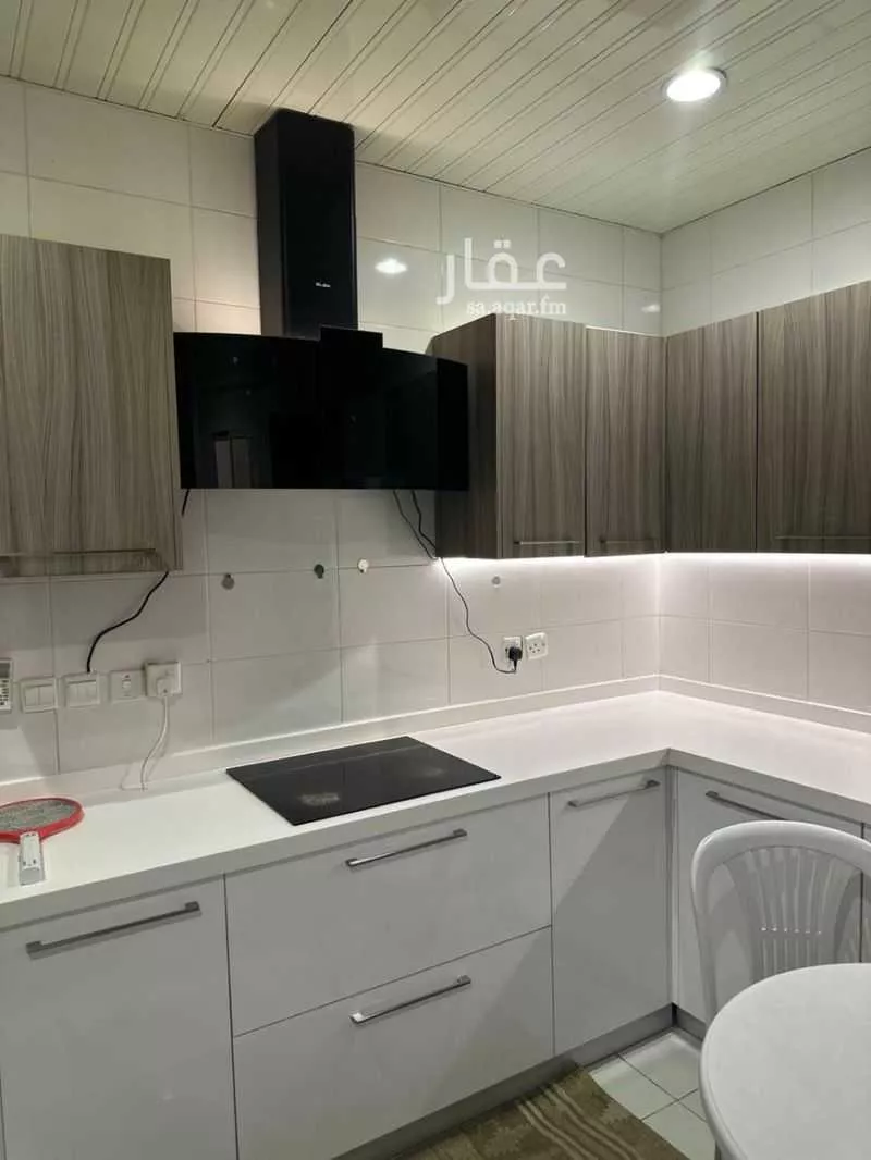 5 bedroom villa in Al Aridh 9
